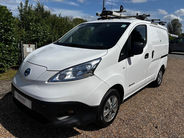 2021 NISSAN E-NV200 80KW TEKNA AUTO 40KWH SAT NAV ALLOYS AIR CON FULLY ELECTRIC
