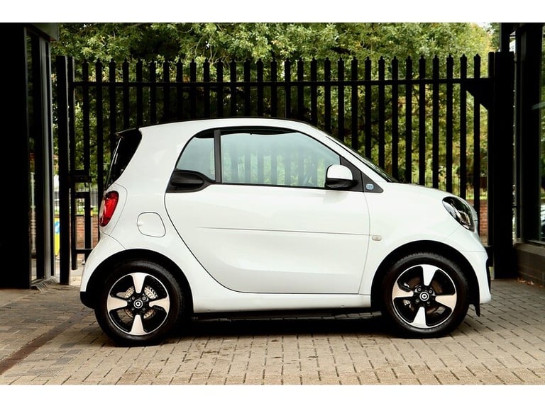 2021 smart fortwo 60kW EQ Passion Advanced 17kWh 2dr Auto [22kWCh] COUPE ELECTRIC Automatic