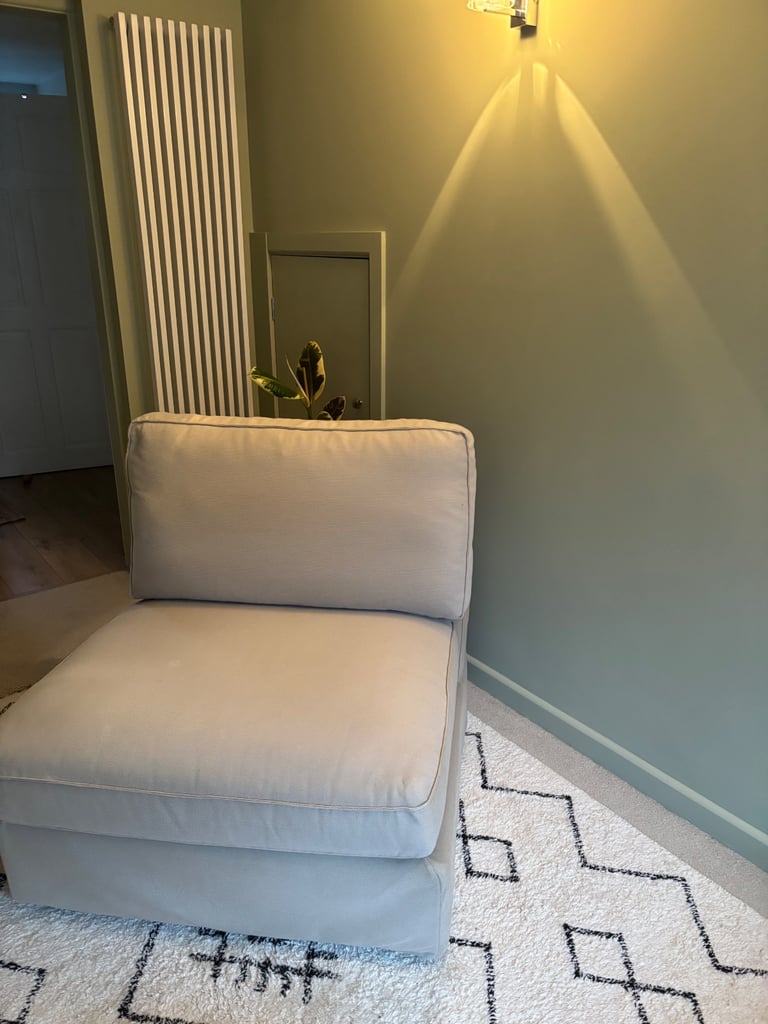 image for FREE large ikea comfy chair 