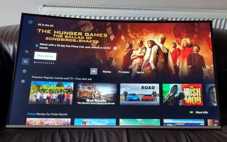 image for Smart Samsung 55inch 4K UltraHD Curved TV 