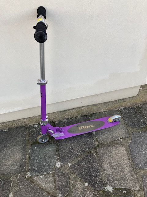 JD BUG  ALUMINIUM SCOOTER only £10  in GOOD USED CONDITION   still for sale