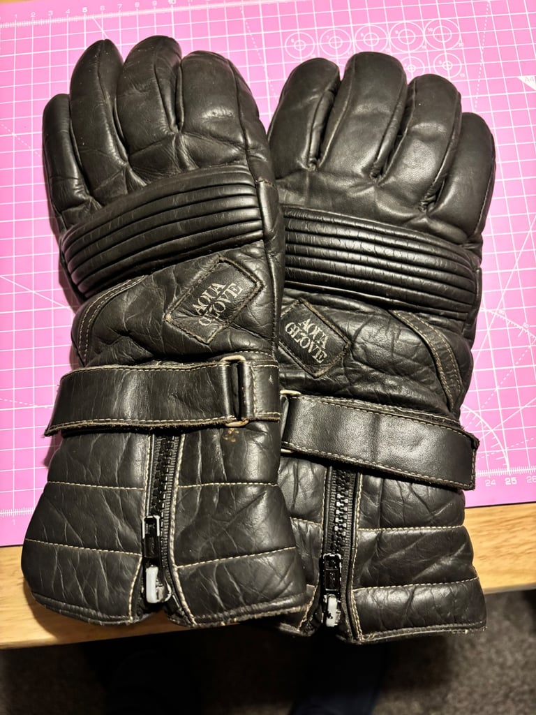 Frank Thomas Aqua Gloves 