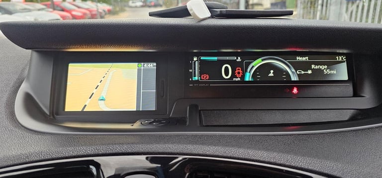 RENAULT SCENIC 1.6 Dynamique TomTom 1.6 110 2015