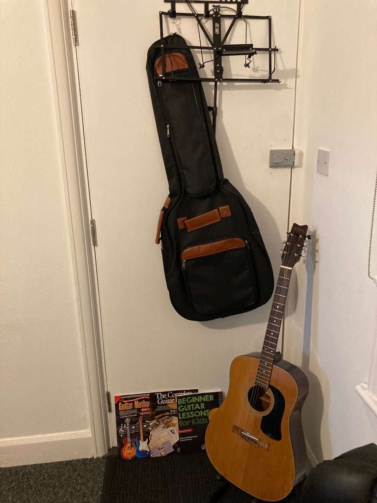 image for Washburn acoustic  guitar set £60