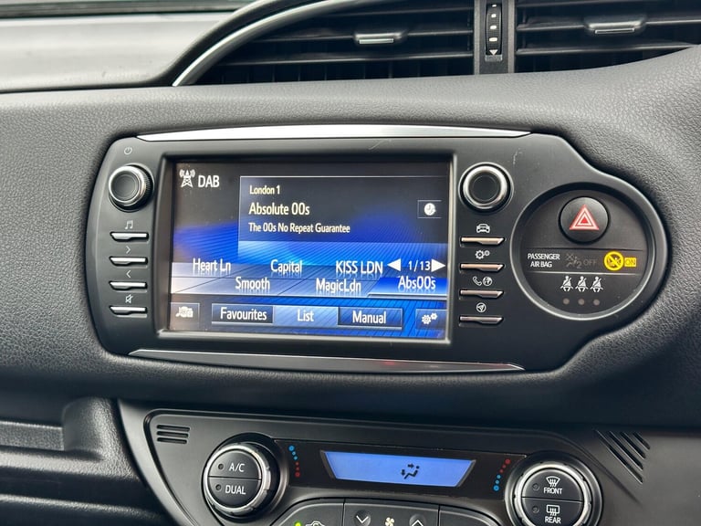2018 Toyota Yaris 1.5 Hybrid Design 5dr CVT HATCHBACK PETROL/ELECTRIC Automatic