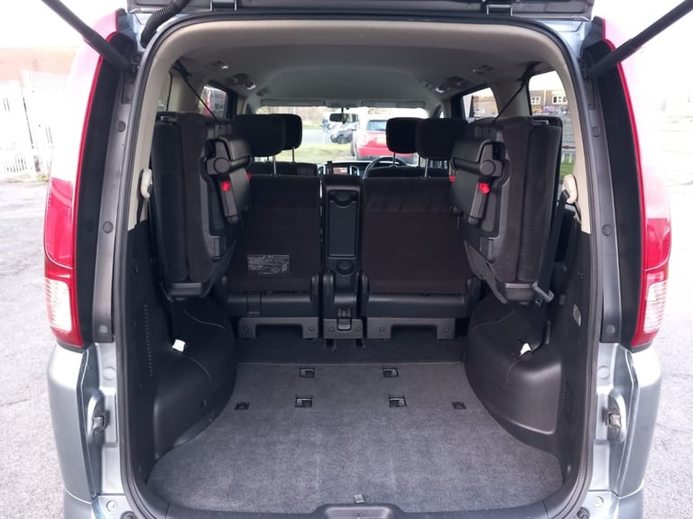 2008 Nissan Serena 2.0 AUTOMATIC 53k MPV Petrol Automatic