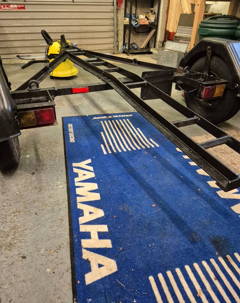 Motorbike trailer 
