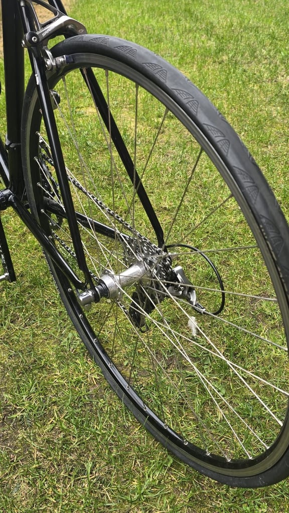 Racing bicycle 