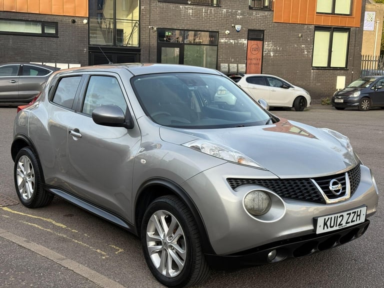 2012 Nissan Juke 1.6 Acenta 5dr [Premium Pack] HATCHBACK PETROL Manual