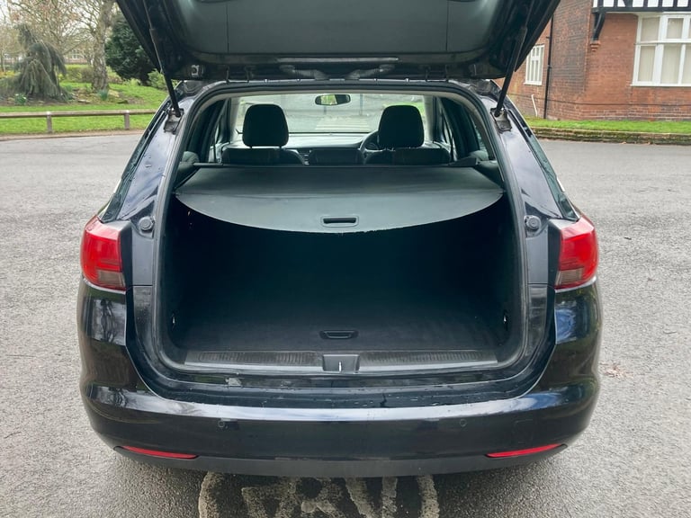 66 Vauxhall Astra 1.6CDTi Design Estate Sport Tourer * *£0 Road Tax* * NEW SHAPE