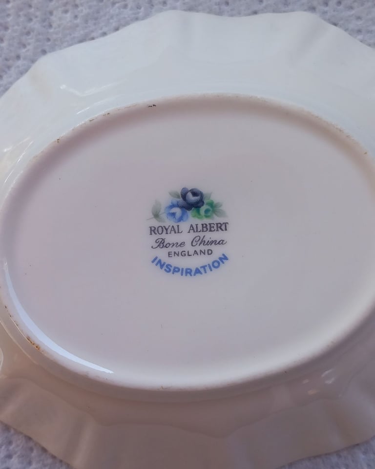 Royal Albert Candy/Trinket dish, bone china, blue and green rose-like flowers gold edging
