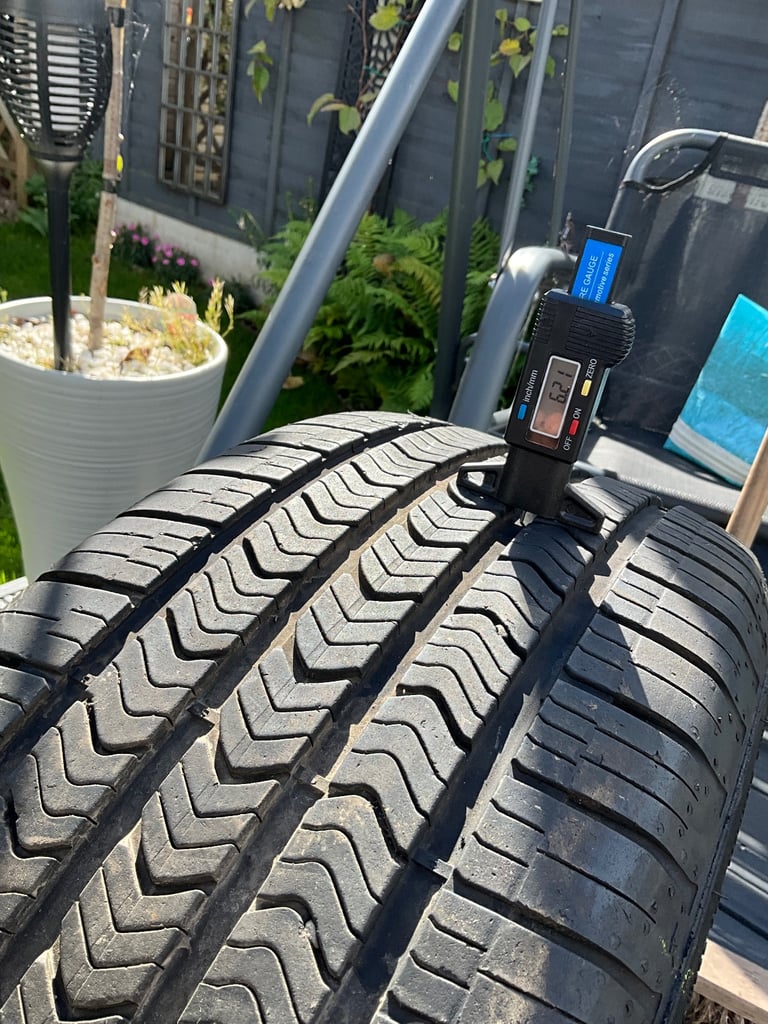 image for Tyre 245 50 R20 Goodyear