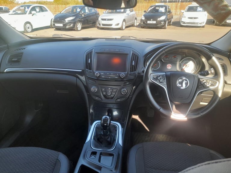 2016 Vauxhall Insignia 1.6 CDTi ecoFLEX Tech Line Hatchback 5dr Diesel Manual Euro 6 (s/s) (136 p...