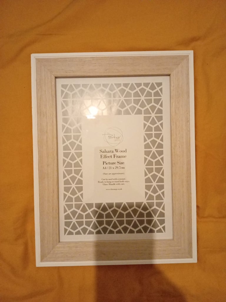 image for Picture frame £1