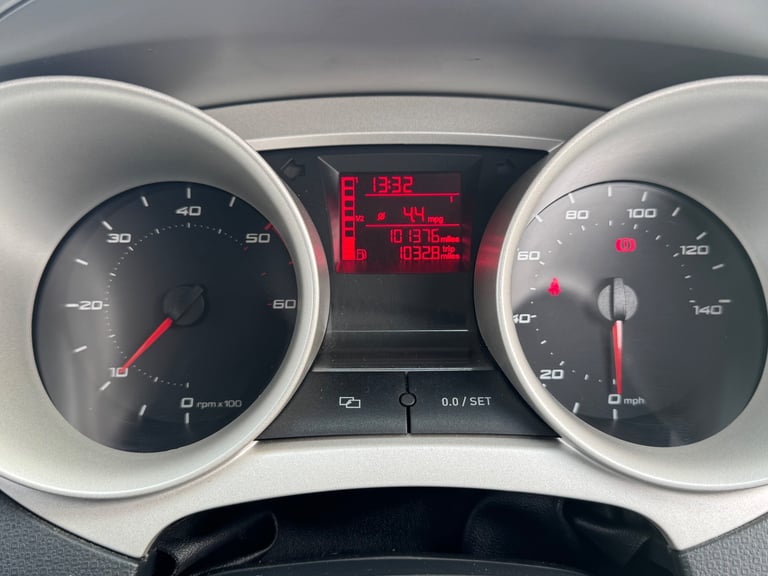 Seat, IBIZA, Hatchback, 2011, Manual, 1598 (cc), 3 doors