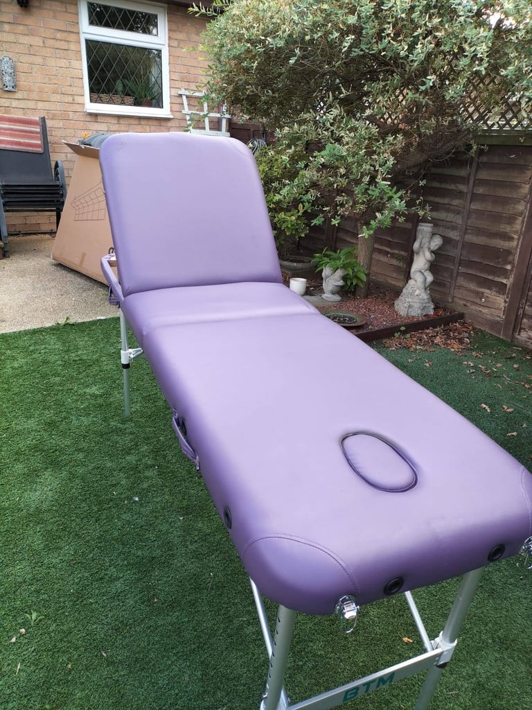 Treatment bed