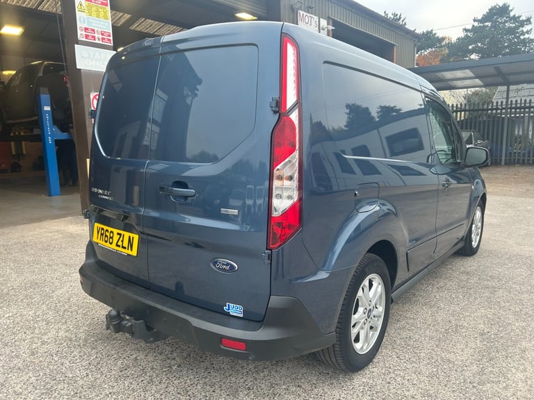 2018 68 Ford Transit Connect Limited 1.5 EcoBlue 120ps L1 SWB Blue 99,500 miles