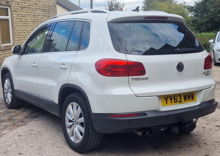2013 Volkswagen Tiguan 2.0 TDI BlueMotion Tech Match 2WD Euro 5 (s/s) 5dr ESTATE Diesel Manual