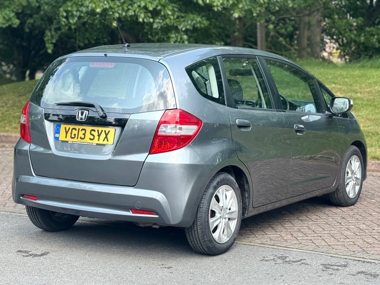2013 Honda Jazz 1.4 i-VTEC ES 5dr HATCHBACK Petrol Manual