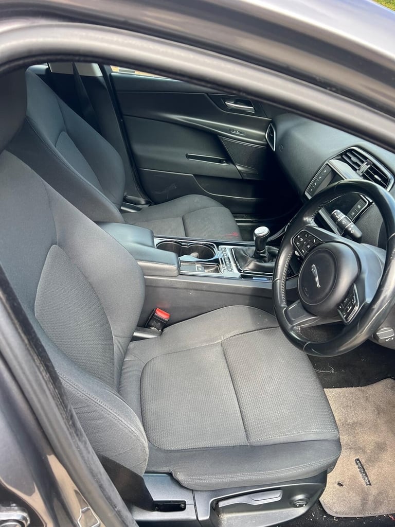 2015 Jaguar XE 2.0d SE 4dr SALOON Diesel Manual