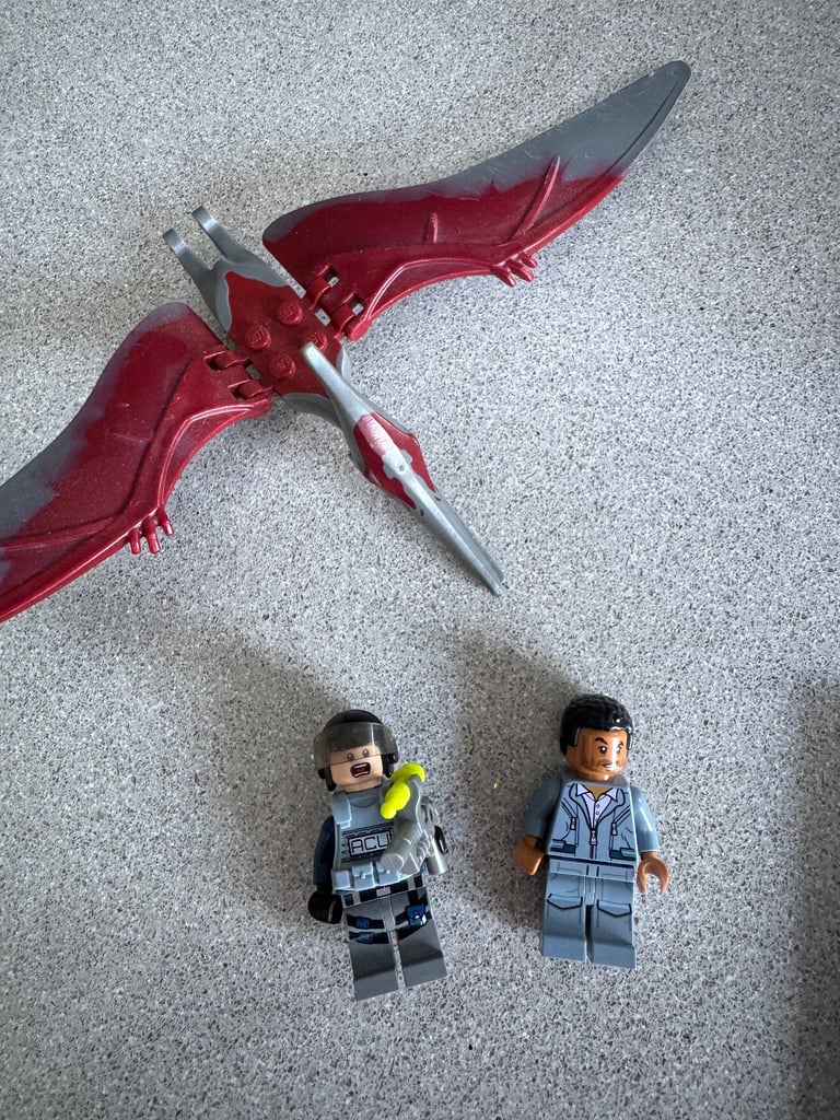 Lego Jurassic World set