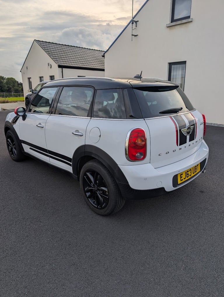 Mini, COUNTRYMAN, Hatchback, 2013, Semi-Auto, 1995 (cc), 5 doors