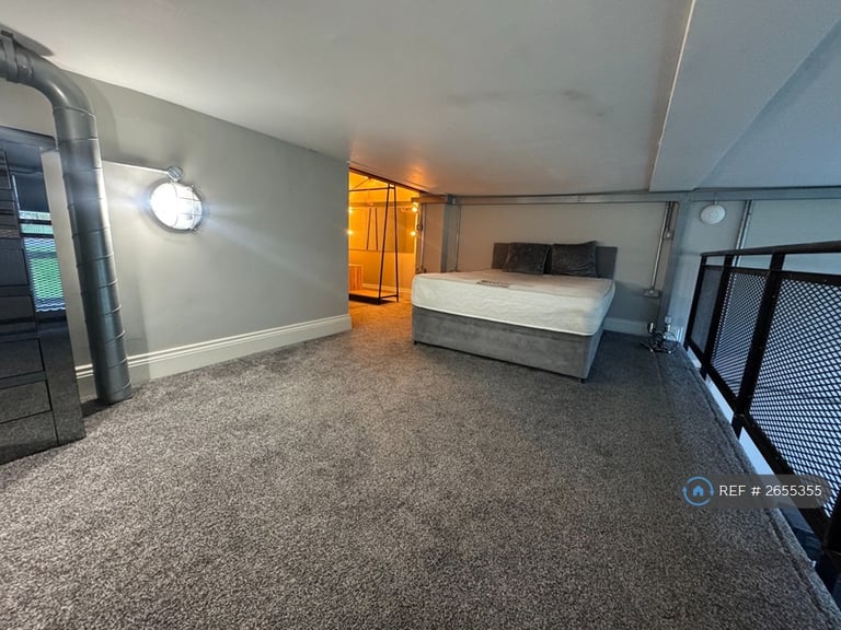 1 bedroom flat in Welch House, Hyde Park, Doncaster, DN4 (1 bed) (#2655355)
