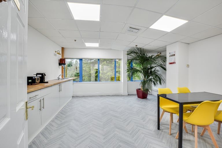 Offices in Bury Manchester, BL9