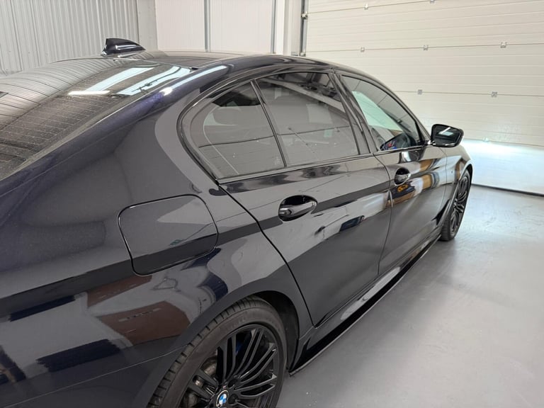 2018 BMW 5 Series 530d xDrive M Sport 4dr Auto SALOON DIESEL Automatic