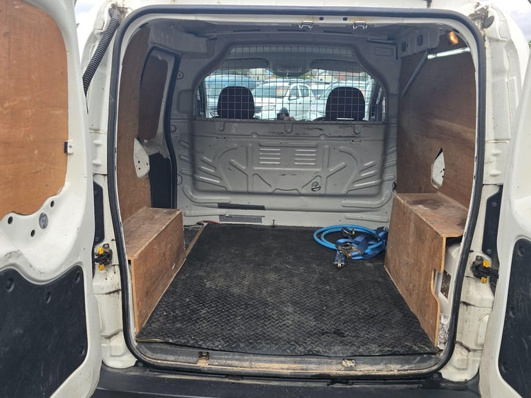 2013 Peugeot Bipper 1.3 HDi Professional FWD L1 H1 3dr PANEL VAN Diesel Manual