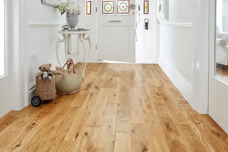 CALEDONIAN RUSTIC ENGINEERED UIST OAK CLICK FLOORING 150MM LACQUERED (BRAND NEW)
