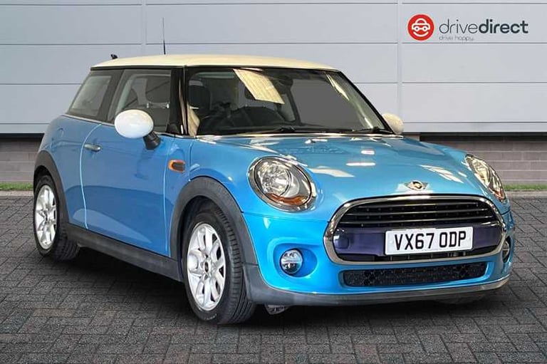 image for 2017 MINI Hatch 1.5 Cooper Hatchback 3dr Petrol Auto Euro 6 (s/s) (136 ps) Hatchback Petrol Autom...