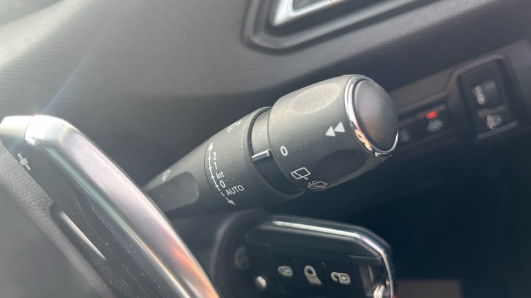 2019 Peugeot 308 1.2 PureTech 130 Tech Edition 5dr EAT8 Petrol Hatchback Hatchback Petrol Automatic