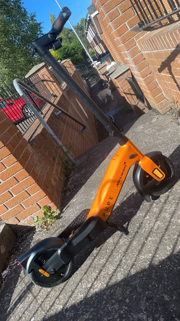 Like brand new pure air x McLaren scooter 