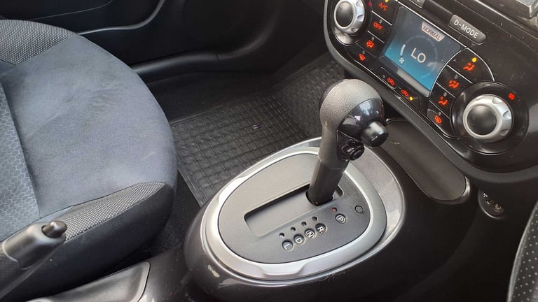  Nissan Juke 1.6 Acenta Premium 5dr Xtronic Hatchback Petrol Automatic