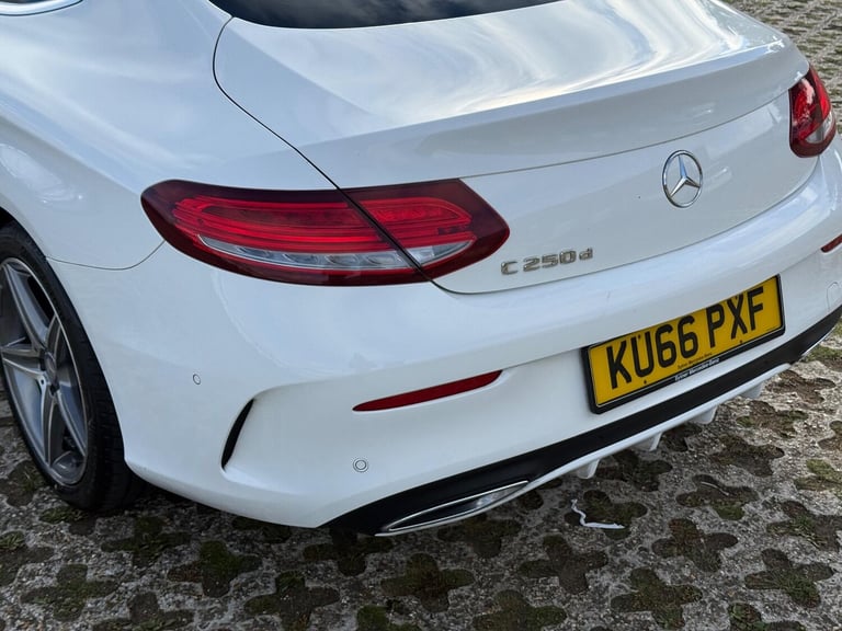 2016 Mercedes-Benz C Class 2.1 C250d AMG Line (Premium Plus) G-Tronic+ Euro 6 (s/s) 2dr COUPE Die...