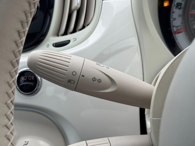 2018 Fiat 500 1.2 Lounge 3dr Dualogic HATCHBACK PETROL Automatic