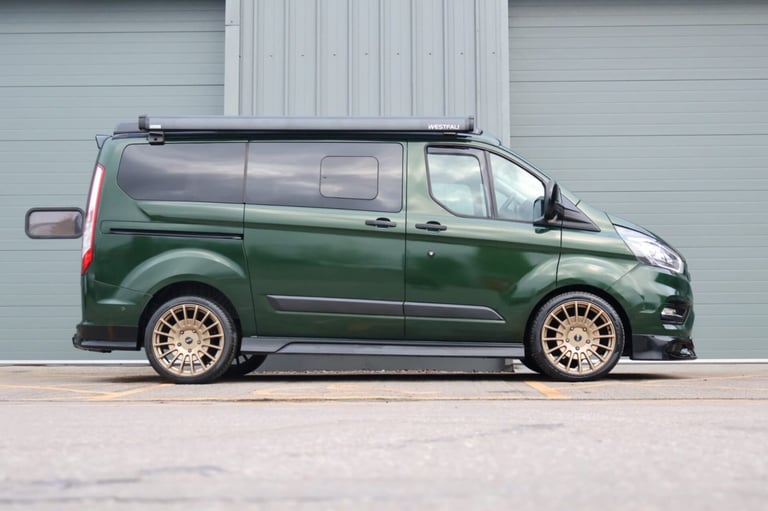 2022 Ford Transit Custom 2022 320 NUGGET Auto  ST styling 4 berth 185 BHP END KITCHEN FACTORY NUG...