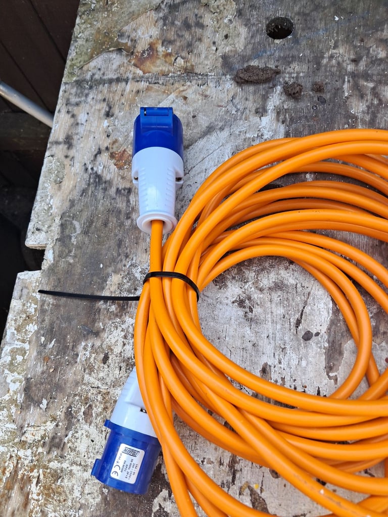 10 metre caravan hookup lead brand new 