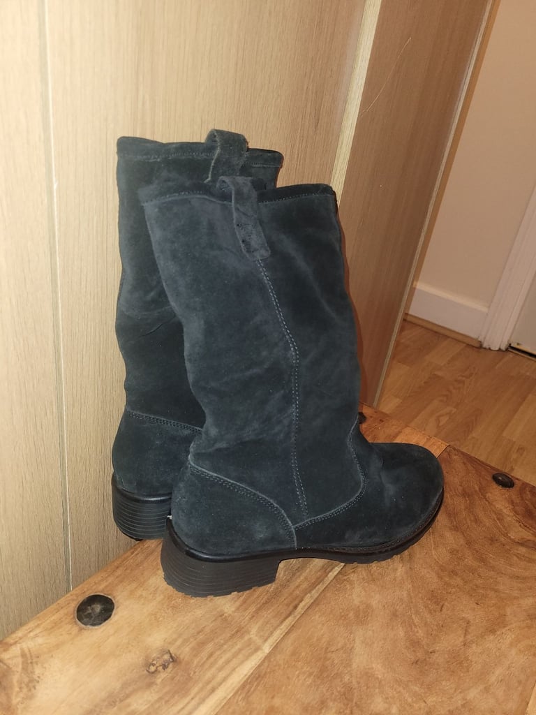 image for Womens Black Fur Boots Size 6 - Matalan 