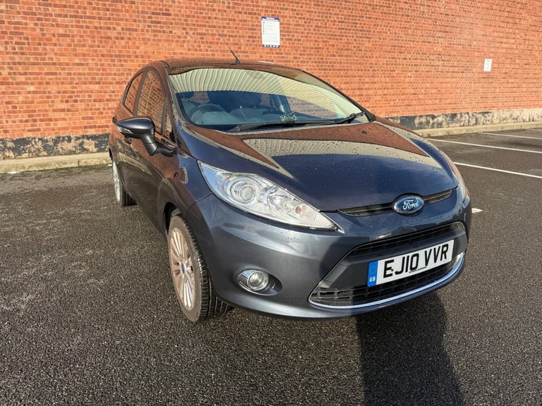 2010 Ford Fiesta 1.4 Titanium 5dr HATCHBACK PETROL Manual
