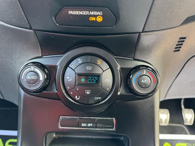 FORD FIESTA 1.6T EcoBoost ST-3 Euro 5 (s/s) 3dr 2014