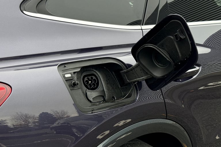 2024 Audi Q4 e-tron Q4 Sportback S line 45 e-tron  210,00 kW SUV ELECTRIC Automatic