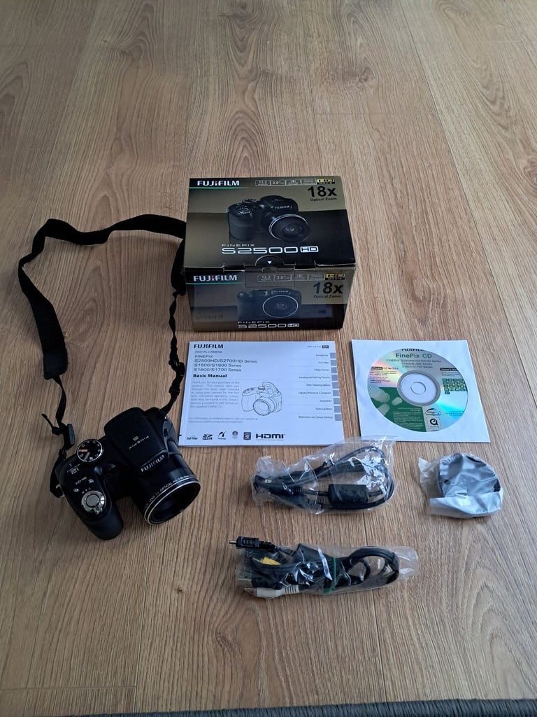 image for Fuji Finepix 2500HD Digital Camara 