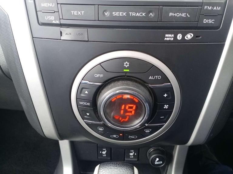 2015 Isuzu D-Max 2.5TD Utah Double Cab 4x4 Auto PICK UP DIESEL Automatic