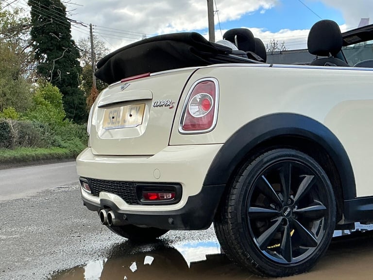 2015 MINI Convertible 1.6 Cooper S 2dr CONVERTIBLE PETROL Manual