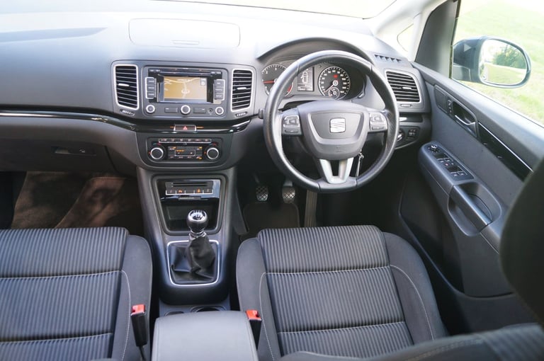 2011 Seat Alhambra 2.0TDI 6-Speed 12-MOT 7-Seats Full Service SatNav 18" Panorama Towbar MPV