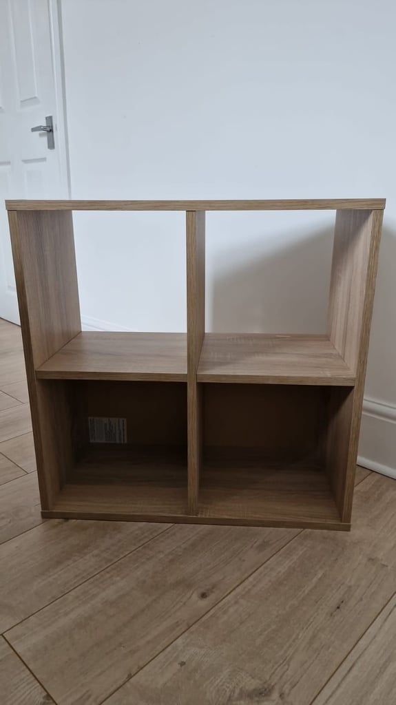 2 x Cube storage units