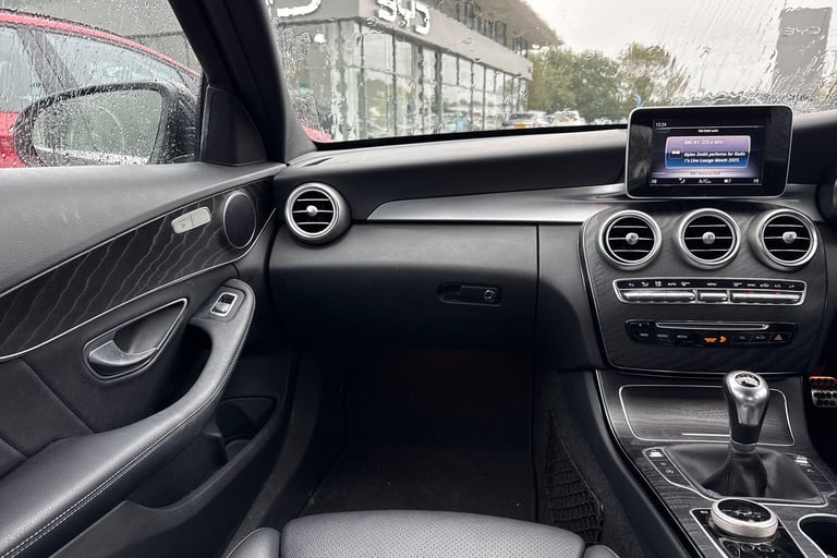 2017 Mercedes-Benz C Class C220d AMG Line 4dr SALOON DIESEL Manual