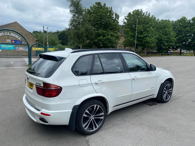 2011 BMW X5 3.0 40d M Sport 7 Seater / Facelift Model / 20” Alloys/ Heated Seats